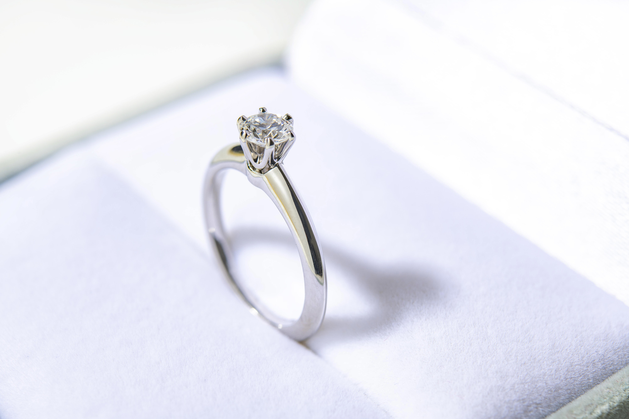 ダイヤモンド(宝石名ダイヤモンド) SI-1 / F / GOOD 0.205ct ソ