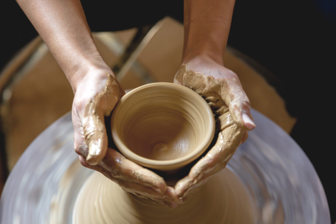 北大路魯山人の評価。器・陶芸は特に人気があり評価が高い