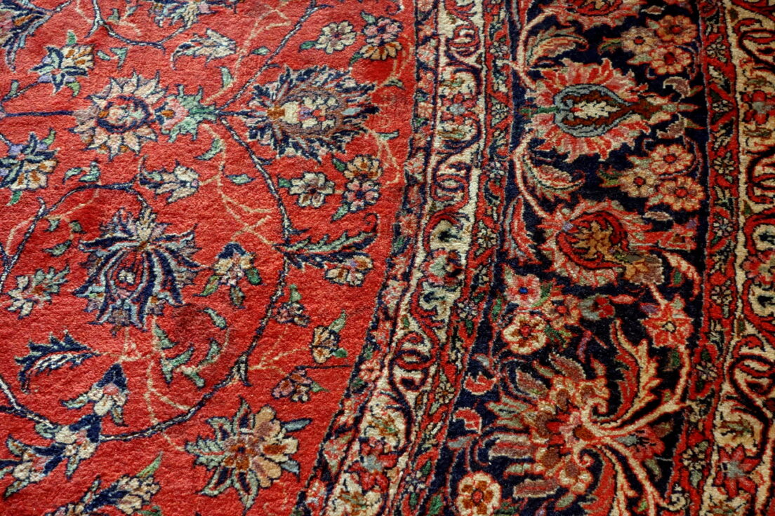 ペルシャ絨毯の美しさを長持ちさせる手入れ・保管方法